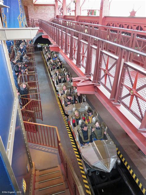 Space Mountain Mission 2 Renovation