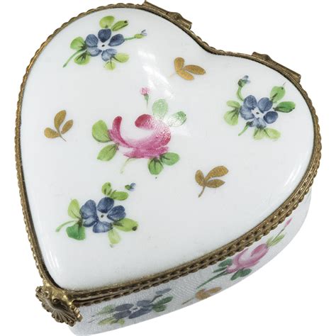 Lovely Vintage Limoges Hand Painted Heart Trinket Box Trinket Boxes