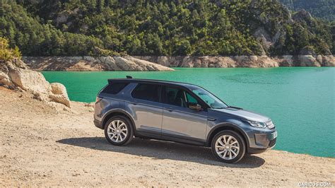 2020 Land Rover Discovery Sport Color Byron Blue Side