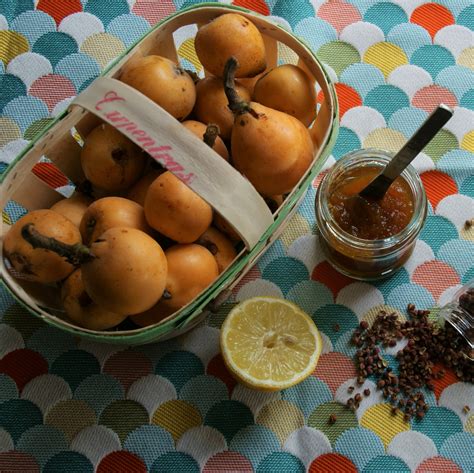 Confiture de NEFLES du Japon au Citron et Poivre SICHUAN