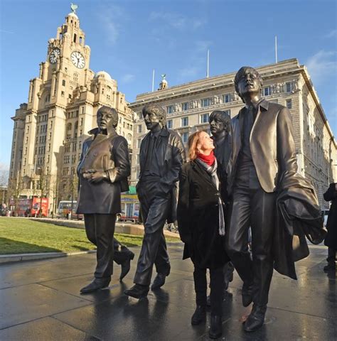 Beatles and city walking tour. Beatles statue unveiled on Liverpool waterfront ...
