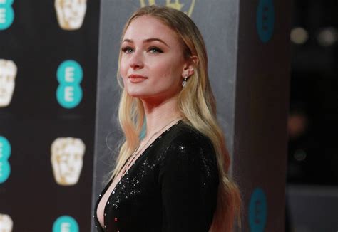 Sophie Turner Sexy Photos Video Thefappening