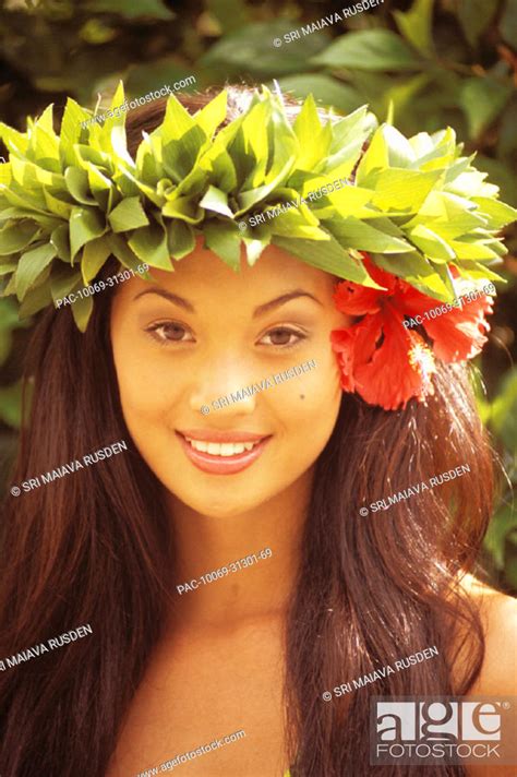 Hawaii Close Up Of A Beautiful Hawaiian Girl In The Rainforest Stock