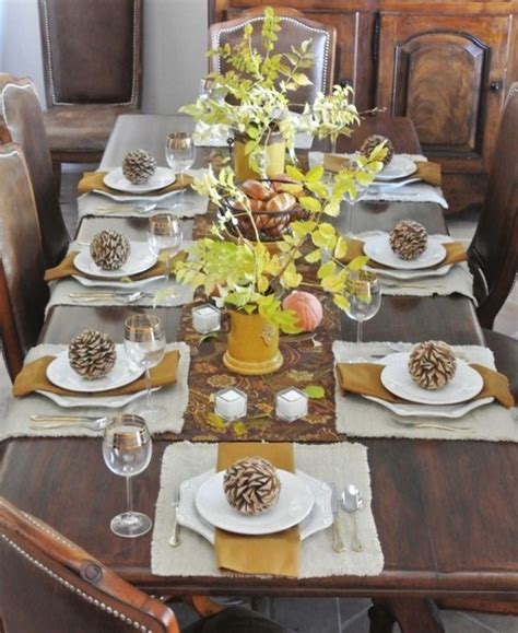 For a more formal setting, add more pieces by bringing additional plates, silverware, glasses and other serving pieces to the table as outlined below. 34 Natural Thanksgiving Table Settings - DigsDigs