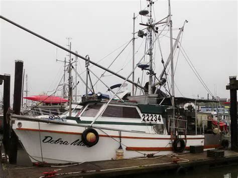 Commercial Tuna Boat For Sale