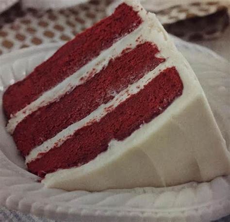 Place one layer on cake stand or serving platter, then top with a thick layer of frosting and second cake layer. Old Fashioned Red Velvet Cake | Recipe | Old fashioned red ...