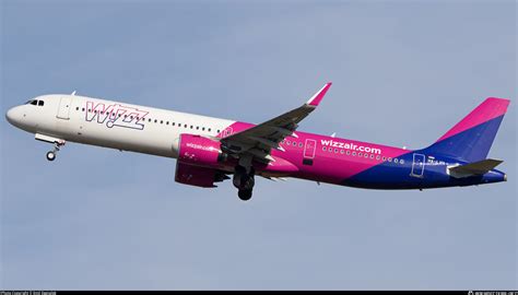 Ha Lvh Wizz Air Airbus A321 271nx Photo By Emil Zegnalek Id 1407347