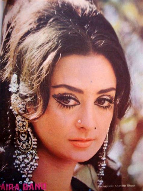 Get movies, songs, photos, biography, filmography and latest news for saira banu. "My inauspicious sky is neverending." | Bollywood makeup ...