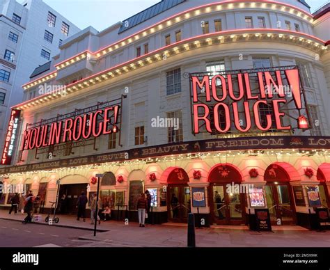 Front View Of The Piccadilly Theatre In London West End Stock Photo Alamy