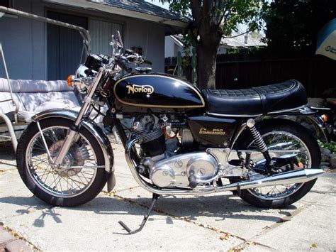 In 1973 norton created the commando 850 interstate, which is a twin 828.00 ccm (50,27 cubic inches) beautiful motorcycle that we will now get to know better by examining its characteristics in. 1974 Norton 850 Commando Interstate - EatSleepRIDE