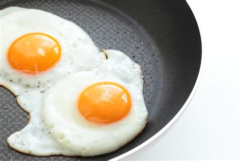 Duck eggs sausages, bacon and duck egg fried bread. Crohn's disease diet: Foods to eat and avoid