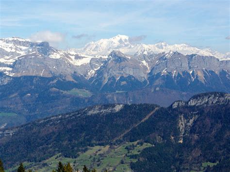 Chamonix-Mont-Blanc - French Moments