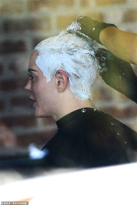 Rose Mcgowan Has Her Short Locks Bleached After Rushing To The Aid