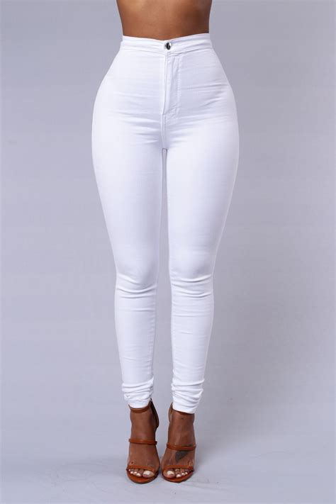 Super High Waisted Round Pocket Skinny Leg Great Stretch And