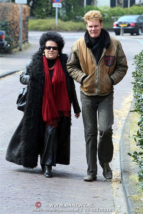 Members of the police in south africa are burdened with a constitutional duty 1 to prevent, investigate and combat crime, a duty to maintain law and public order, and to ensure the protection and security of all south africans. Ad Visser | Fotopersburo Edwin Janssen
