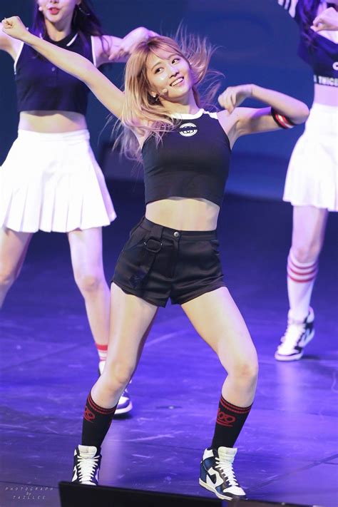 9 Photos Of Momo In A Crop Top That Will Leave You Breathless — Koreaboo Wear Crop Top Ballet