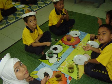 Berikut kami kongsi beberapa foto menarik sambutan hari raya aidilfitri di serata dunia. Prasekolah SK Bangsar: Sambutan Hari Jadi & Majlis ...