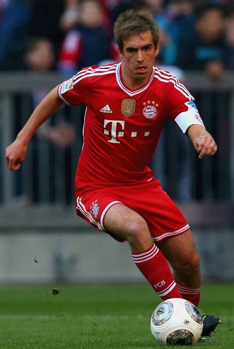 Top 10 Best Soccer Players in the World 2015 | Good soccer players