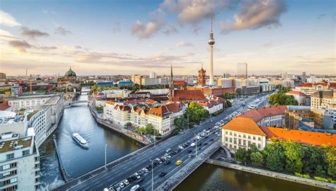 Berlin Travel Guide And Travel Information World Travel Guide