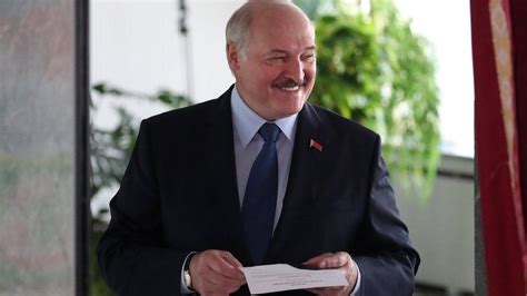 Belarus Election Opposition Disputes Lukashenko Landslide Win Bbc News