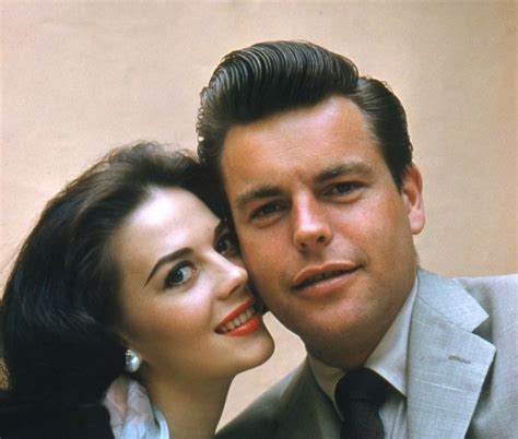 40 Vintage Photos Capture Lovely Moments Of Natalie Wood And Robert