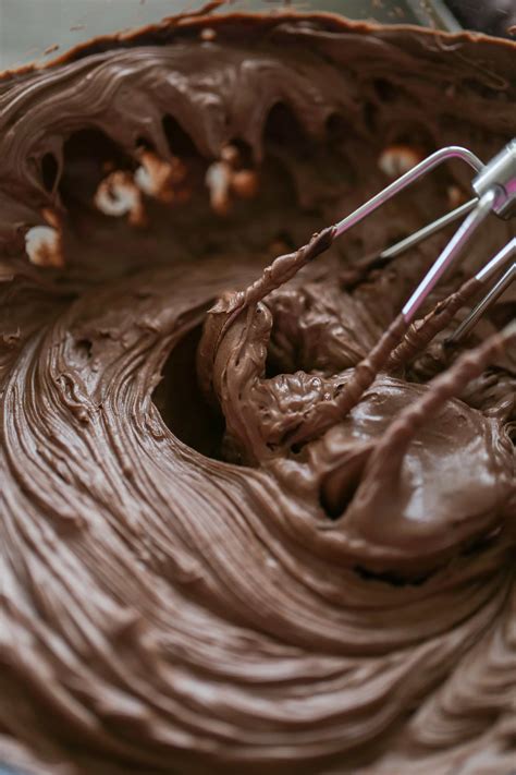 Super Easy Chocolate Frosting Recipe - Lauren's Latest