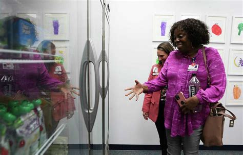 Montgomery County Food Bank Opens Amazon Funded Pantry At Cisd Campus