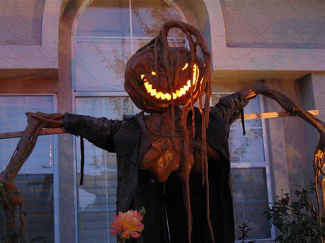 Things Your Beautiful Creepy Halloween Decorations Scary Decorating