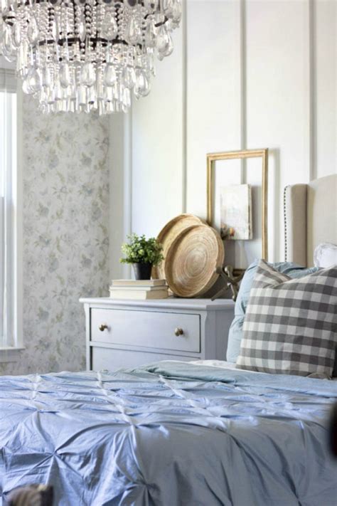 Small bedroom ideas, design and storage from the world's top interior designers. Transform your Space: Gorgeous Bedroom Wallpaper Ideas ...