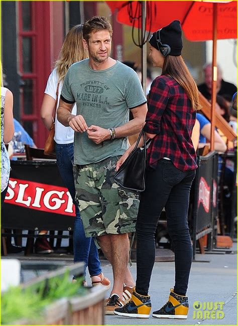 Gerard Butler Meets Up With Gal Pal In The Meatpacking District Photo