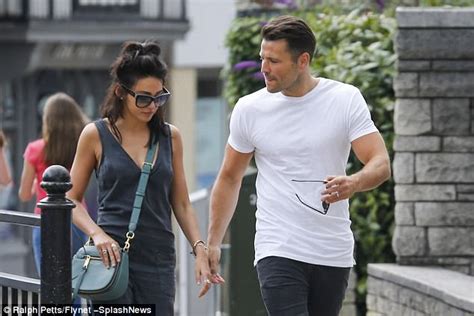 Michelle Keegan And Mark Wright Finally Reunite In Essex Daily Mail Online
