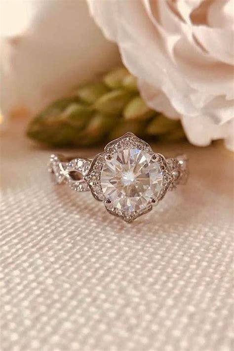 39 Best Vintage Engagement Rings For Romantic Look Oh So Perfect Proposal