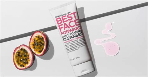 Put Your Best Face Forward With Our Superstar Daily Foaming Cleanser