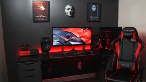 Gamer Room Colours And Design 29 Finest Crimson And Black Gaming Setup