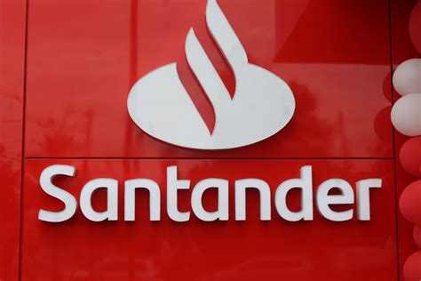 Framingham Police: Woman Tries To Cash Fraudulent $18,700 Check