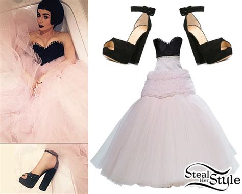Lily Collins 2017 Met Gala Outfit Steal Her Style