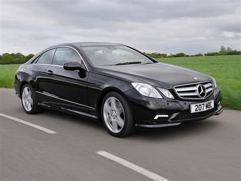 Stowage well under the trunk floor256. MERCEDES BENZ E-Klasse Coupe (C 207) specs & photos - 2009 ...