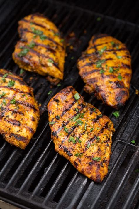 We answer all your questions, including how long to keep it on the also feel free to add in your favorite spices or even hot sauce. Grilled Mororccan Chicken Recipe - Cooking Classy