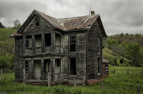 Abandoned Farm House In West Virginia Photograph By Mark Serfass