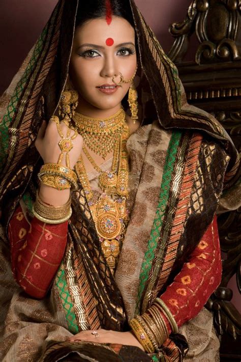 Hot And Sexy Bangladeshi Female Pop Singer Mila Islam ~ Bangladeshi Hot Model And Actress Wallpaper