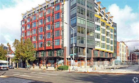 Weidner Apartment Homes Purchases 128-Unit Apartment Building in