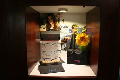 Our optical shops offer skilled opticians to fit frames, lenses, and contact lenses. Eye Glasses Rhode Island RI - Garden City Eye Care
