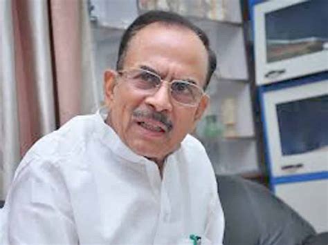 గురువారం మధ్యాహ్నం కేసీఆర్‌తోపాటు మంత్రిగా మహమూద్‌ అలీ ఒక్కరే ప్రమాణం చేశారు. Mahmood Ali expresses his gratitude to Waqf board