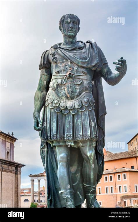 Bronze Statue Of Julius Caesar Roman Forum Rome Italy Julius Caesar