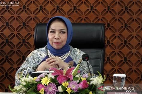 Ringgit tu rupiah artis.farro simamora cip.top simamora musik.deky rian mixsing.deky rian video.erwin duta prod. Peminat uang rupiah khusus HUT ke-75 RI mencapai 68.051 ...