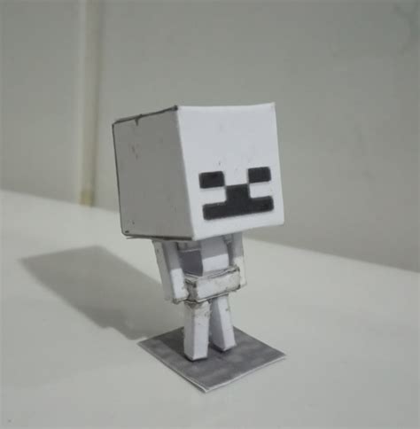 Pixel Papercraft Mini Skeleton