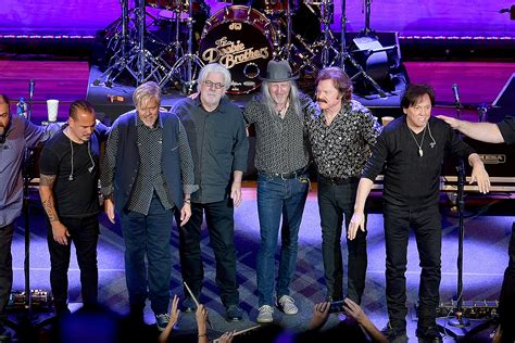 The Doobie Brothers News ? Page 3