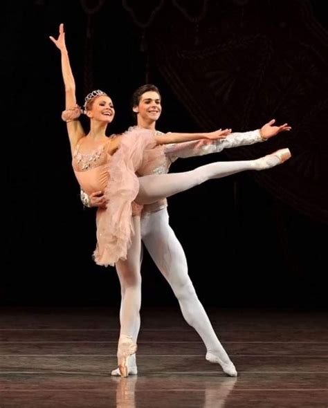 Alina Somova E Vladimir Shklyarov 📷 Mariinsky Ballet Contemporary