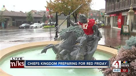 We did not find results for: Country Club Plaza preps for Red Friday