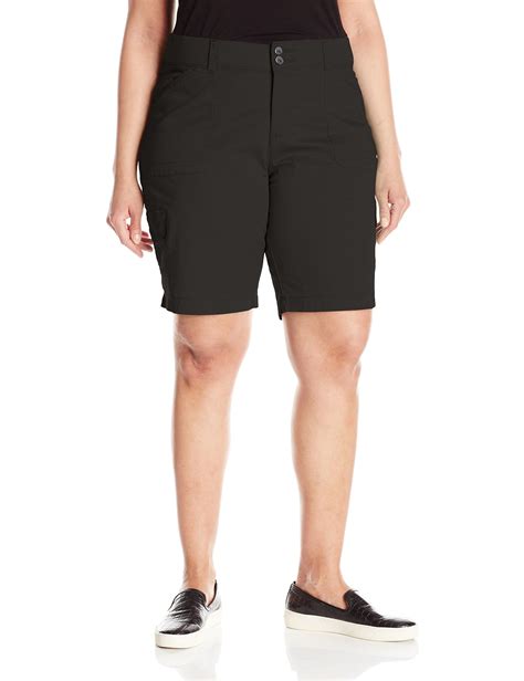 Solid Womens Plus Cargo Bermuda Walking Shorts 20w